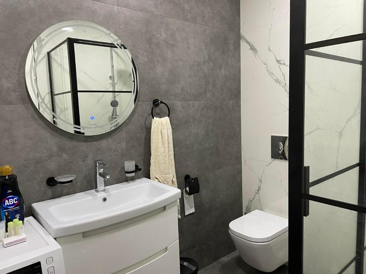 City Centre Apartment Kutaisi Luaran gambar