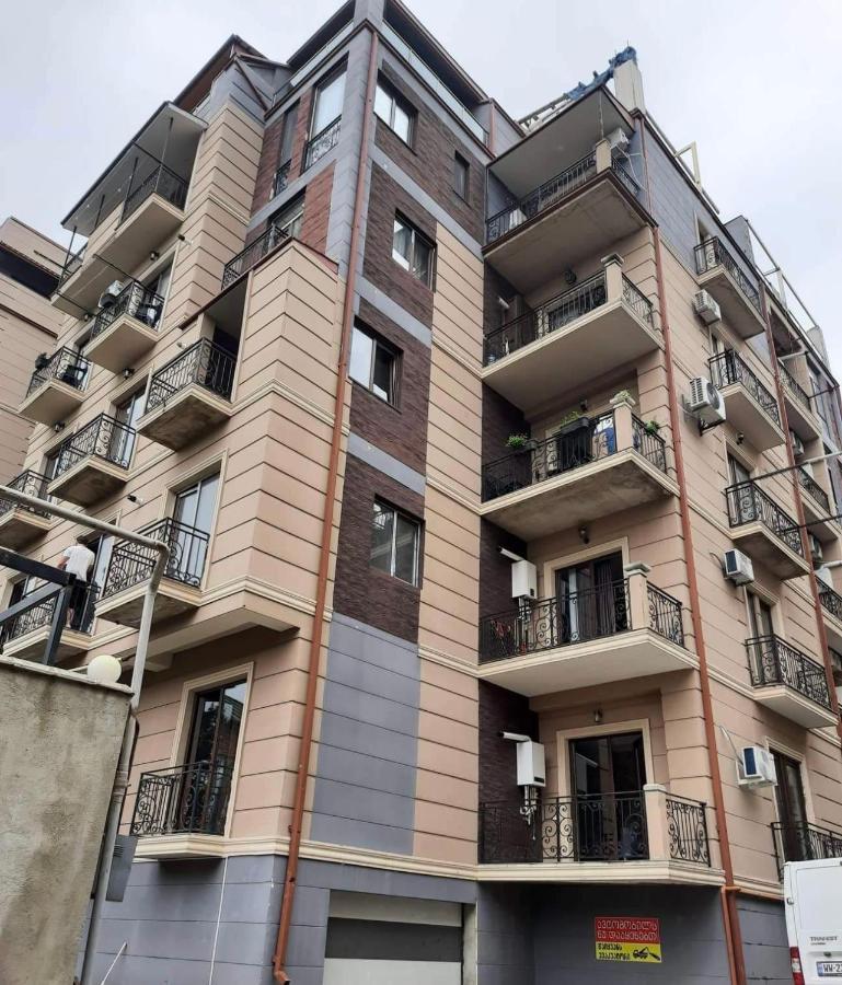 City Centre Apartment Kutaisi Luaran gambar